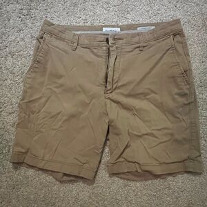 Goodfellow & Co Tan Flat-Front Men’s Shorts